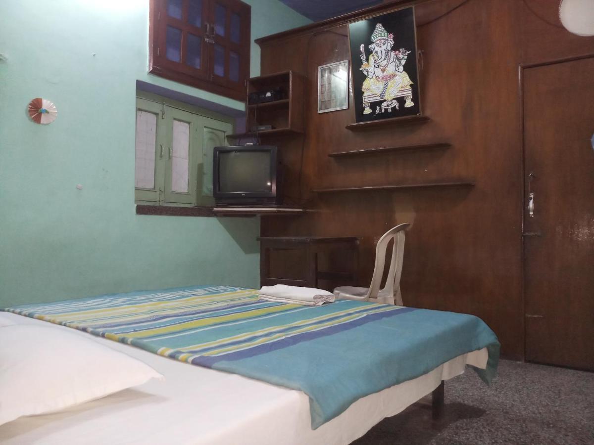 Hotel Mrignayani Gwalior Exterior foto